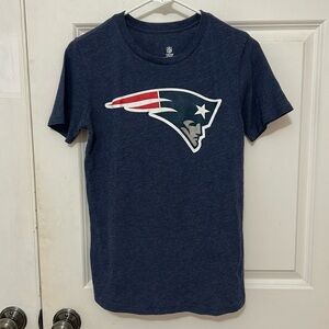 New England Patriots boys t shirt size XL 14-16 blue short sleeve crewneck